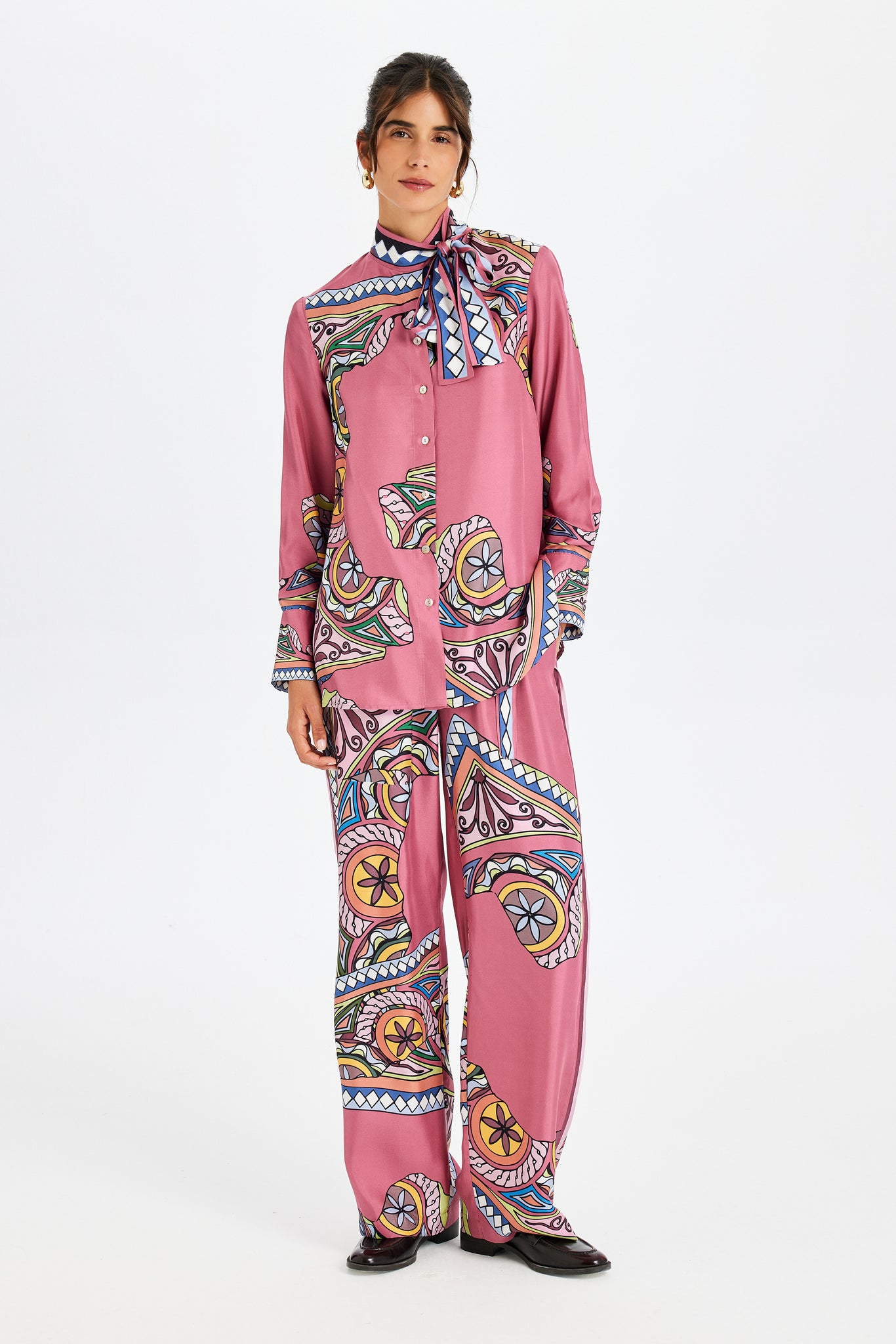 Zeugma Fularlı İpek Gömlek