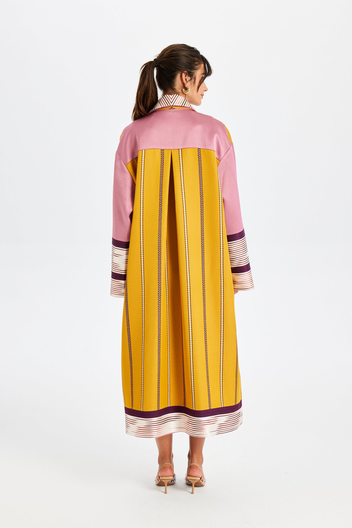 Kutnu Oversize Abaya